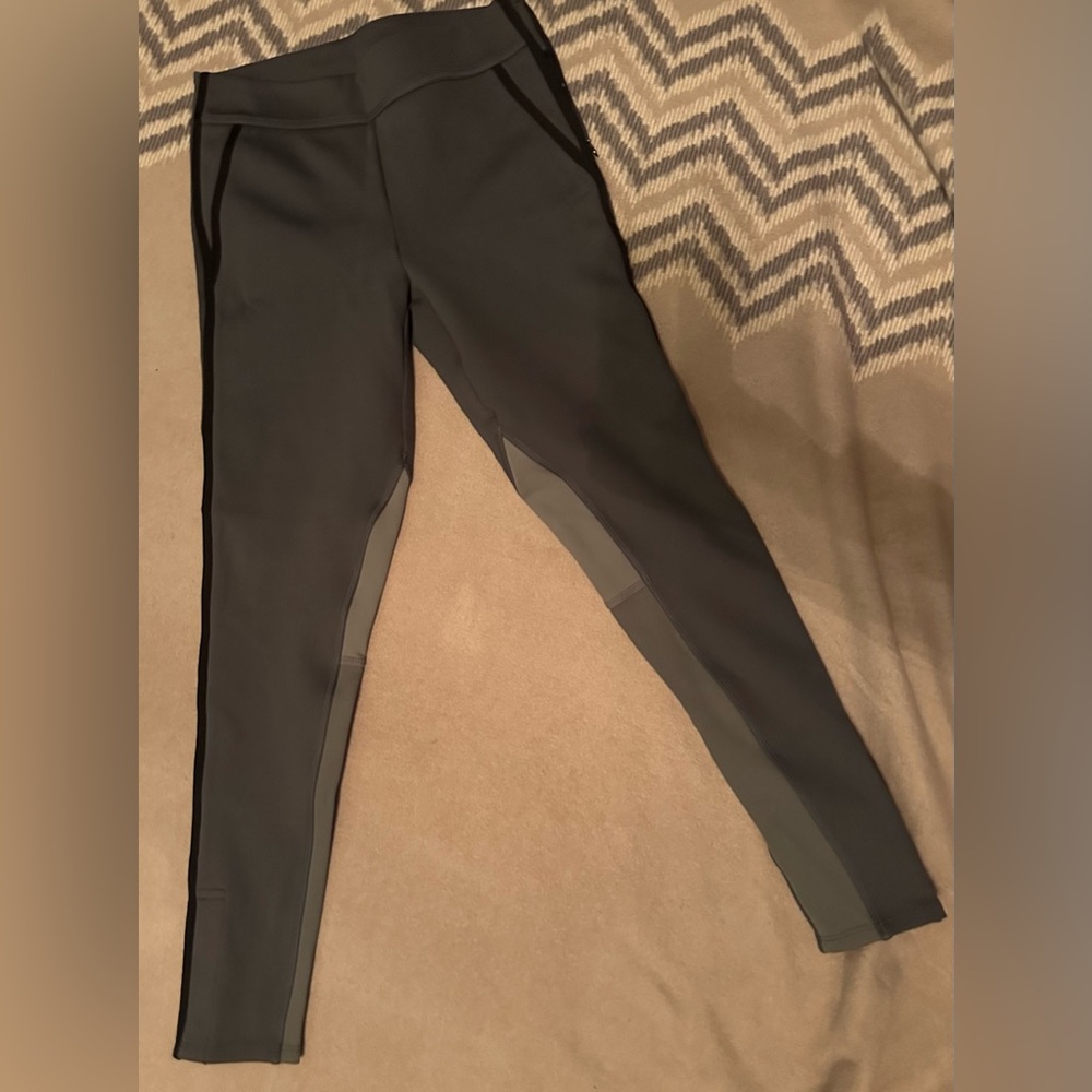YOSEMITE Leggings Size 0